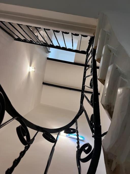 Cospicua Dar Barbara - Duplex 1 Double Bed Maltese Style Houseヴィラ エクステリア 写真